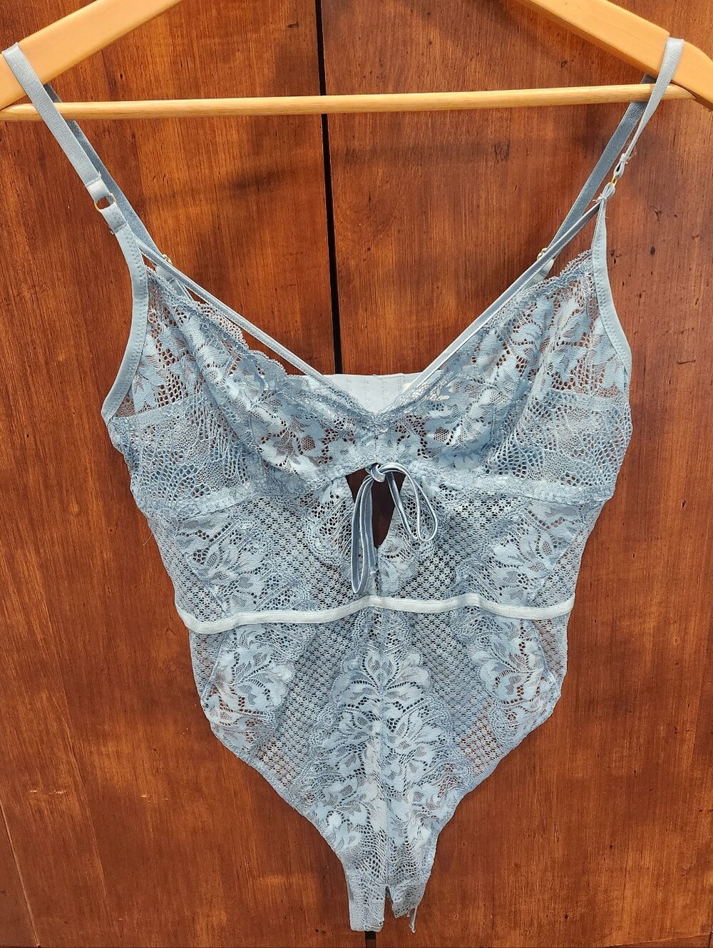 Mentionables Lace Bodysuit Teddy Blue Sz L Bow Tie In Back Crotchless